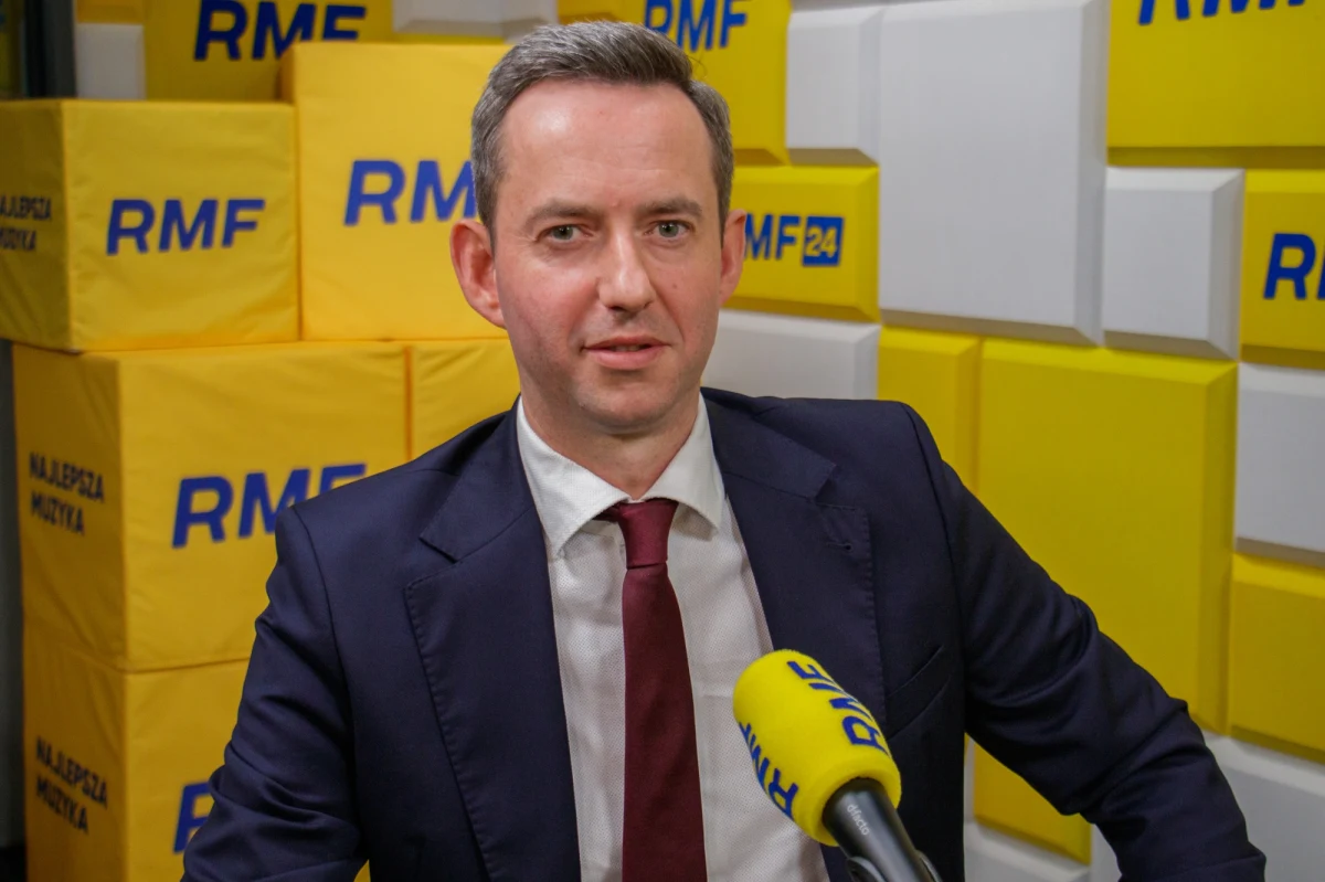 W Polsce nie będzie dwuwładzy, bo mamy system parlamentarno-gabinetowy – zapewnił w Popołudniowej rozmowie w RMF FM poseł PiS Marcin Ociepa. "Mamy taki system i będziemy tego prawa przestrzegać. Natomiast prezydent ma ogromną rolę - myślę, że w Polsce niedocenianą" - dodał. Polityk skrytykował także kandydaturę Bogdana Klicha na ambasadora w Waszyngtonie. Odpowiadał także na pytanie, czy jest możliwa koalicja PiS-u z Konfederacją i Grzegorzem Braunem. 