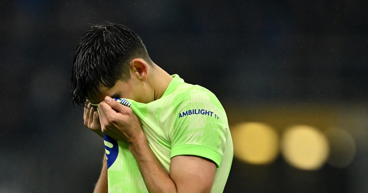 Fatalna kontuzja młodej gwiazdy Barcelony. Złamanie potwierdzone, nie uniknie operacji