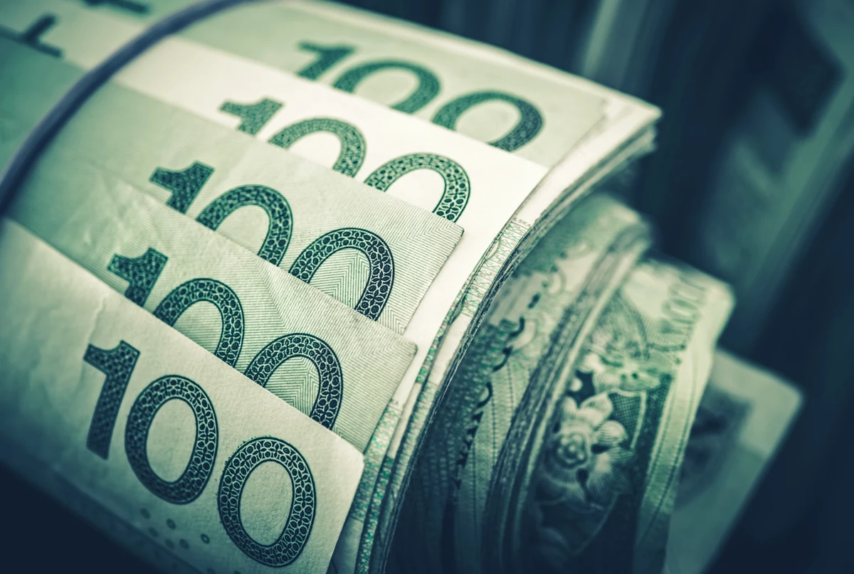 Są nowe dane o inflacji. W maju 2025 r. wyniosła ona 4,0 proc., a w porównaniu z poprzednim miesiącem ceny spadły o 0,2 proc. - podał Główny Urząd Statystyczny. 