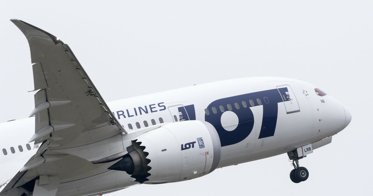 Wrze na Bliskim Wschodzie. LOT: Połączenia do Azji zgodnie z rozkładem