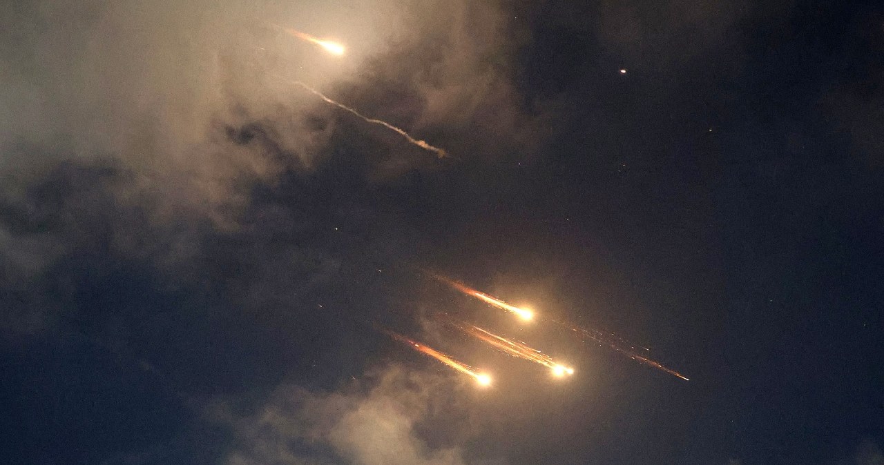 Iran zaatakował Izrael potężną bronią hipersoniczną