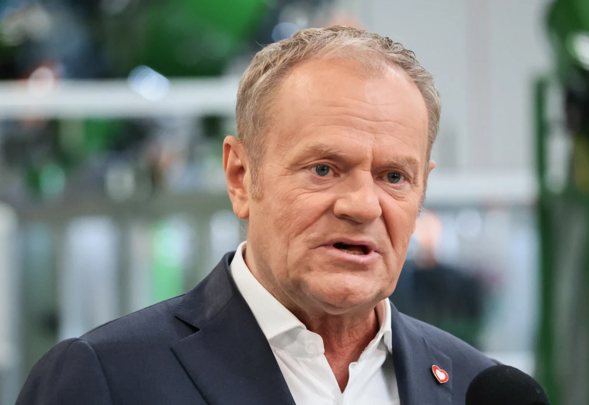 "Od II wojny światowej nie byliśmy tak blisko globalnego konfliktu. Europa i USA muszą zjednoczyć swoje wysiłki, aby powstrzymać dalszą eskalację. Nadal nie jest za późno!" - napisał w sobotę rano premier Donald Tusk, komentując przerażającą eskalację konfliktu na linii Izrael-Iran.