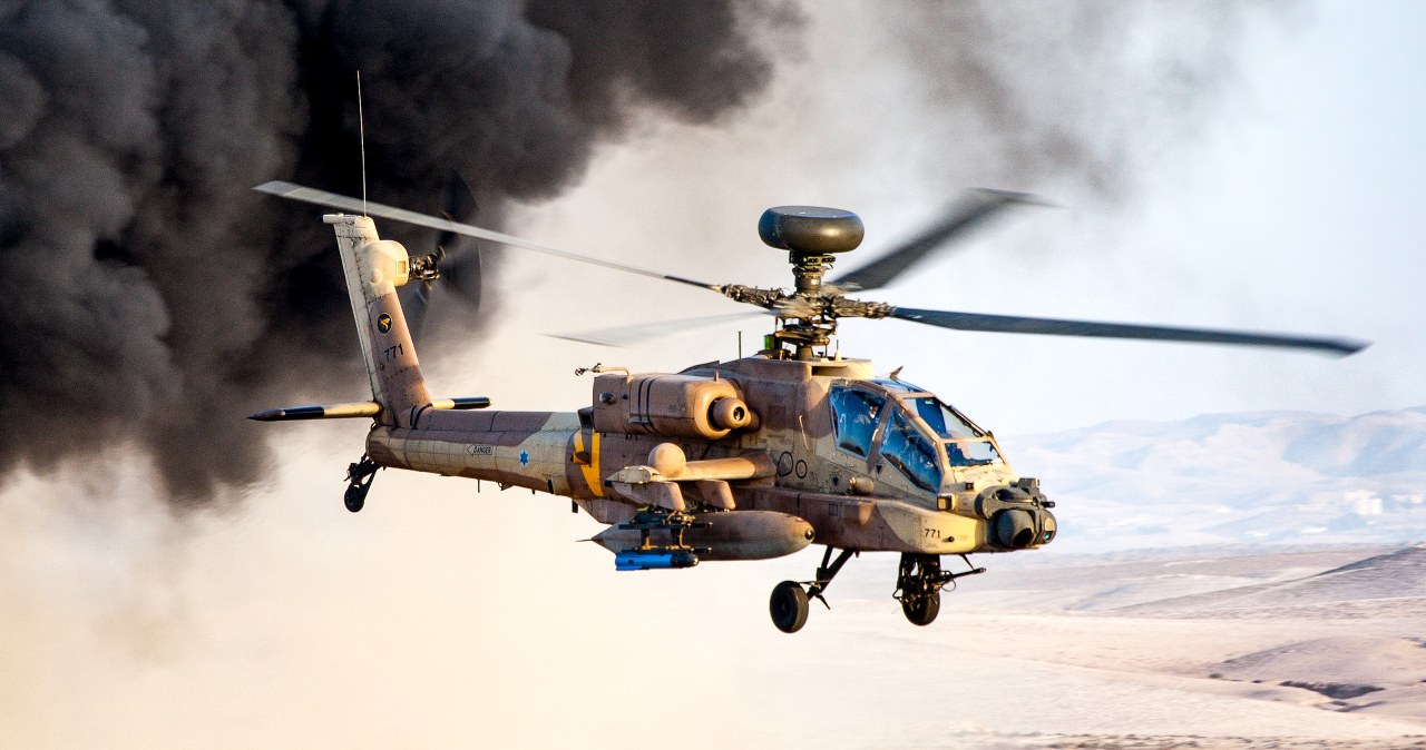 Israeli Apaches hunt drones. Will it be the same in Poland?