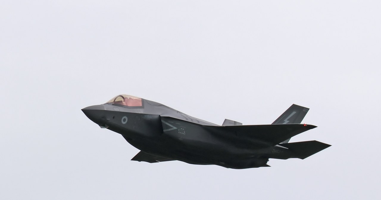 Wielka akcja służb. F-35 musiał lądować awaryjnie