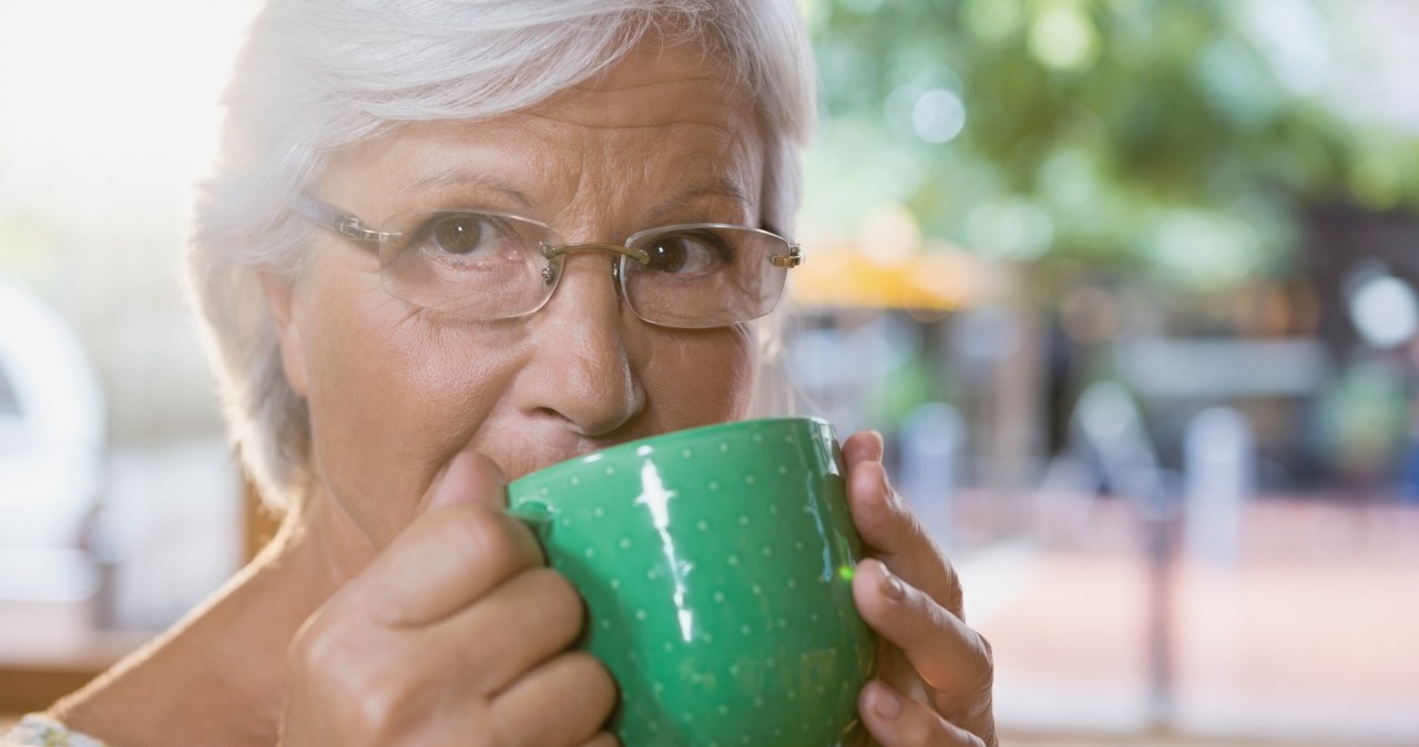 Nigdy nie łącz tych leków z kawą. Skutki mogą być opłakane dla zdrowia