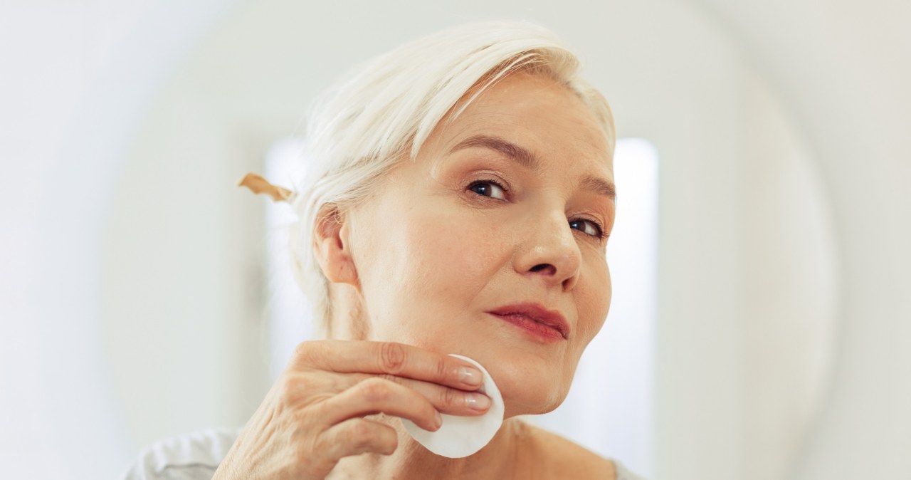 Wystarczą dwie krople. Drobne zmarszczki staną się mniej widoczne