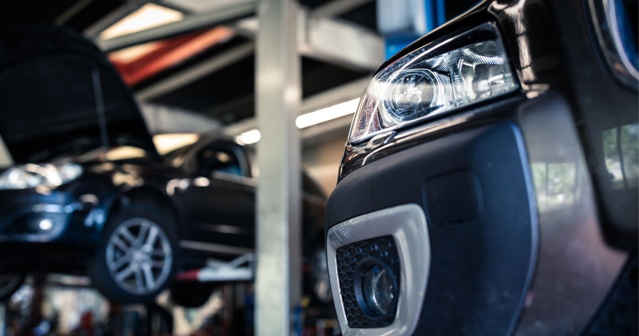 Opel, Fiat, Citroen i Peugeot z poważną wadą. Tysiące aut do serwisu