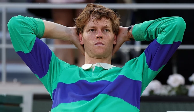 Sinner wrócił na kort po przegranym Roland Garros i od razu poległ. Sceny w Halle