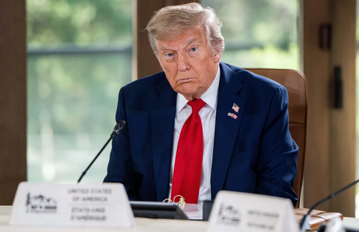 Co planują Amerykanie? Pytanie jest zasadne, bo prezydent Stanów Zjednoczonych Donald Trump podjął decyzję o przedwczesnym powrocie do kraju ze szczytu G7 w Kanadzie. To oficjalna informacja, ale nieoficjalnie doniesienia mediów są jeszcze bardziej niepokojące. Chodzi rzecz jasna o wydarzenia na Bliskim Wschodzie.