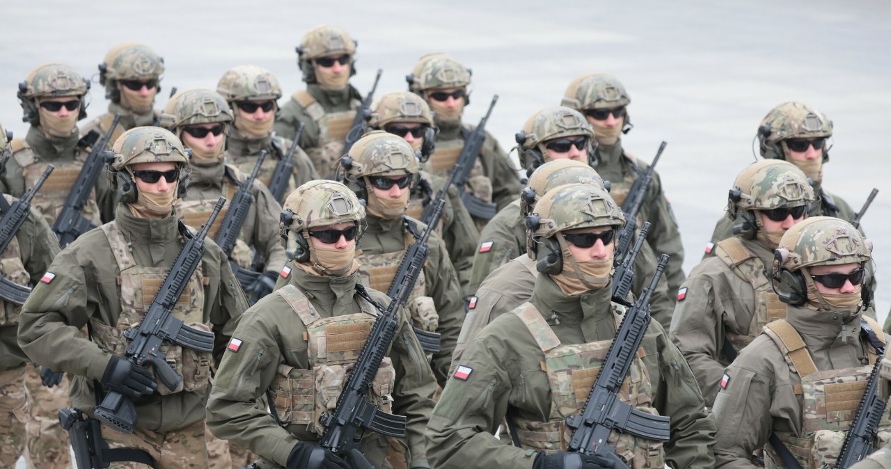 Tak wzrosną zarobki żołnierzy. Po zmianach dostaną ponad 800 zł trzynastki