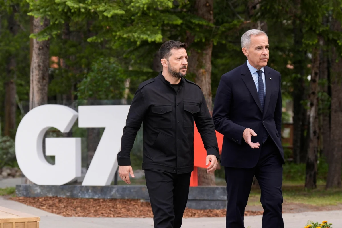 Ukraiński przywódca Wołodymyr Zełenski wziął udział w szczycie G7 w Kananaskis, gdzie w kuluarach odbył rozmowę z premierem Kanady Markiem Carneyem o rozwoju dwustronnej współpracy wojskowej i wspólnych projektach produkcji broni. Politycy omówili kwestię wzmocnienia ukraińskiej obrony powietrznej.