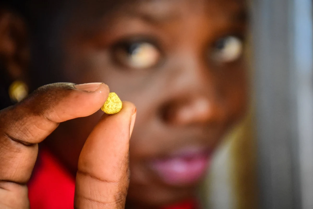 ​100 ton złota - tyle według szacunków zawiera złoże odkryte niedawno na północnym wschodzie Wybrzeża Kości Słoniowej przez firmę z Australii. Górnicy wskazują, że kruszec ma być wysokiej czystości. Iworyjczycy mają nadzieję, że odkrycie pomoże im w budowaniu znaczenia na rynku handlowym.