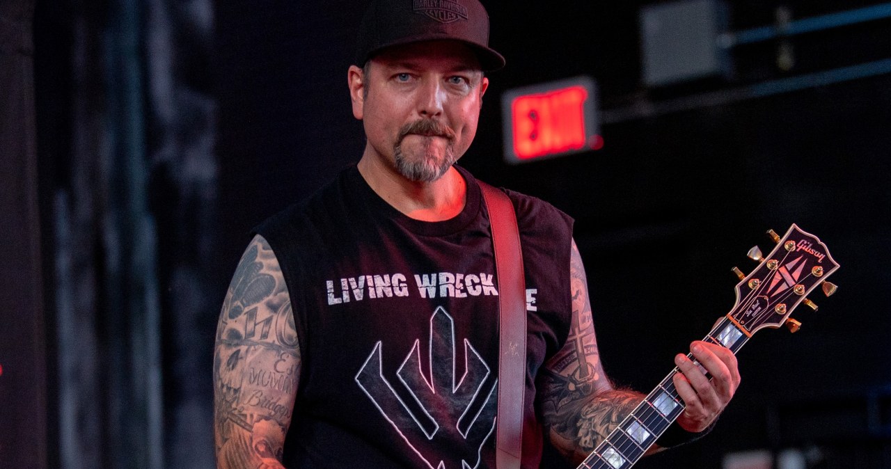 Gitarzysta Hatebreed usłyszał poważną diagnozę. Zespół zapowiada, co dalej