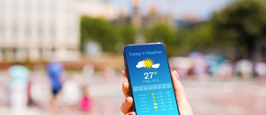 IMGW podzieliło się prognozą pogody na długi, czerwcowy weekend. W środę i czwartek na północy prognozowane są silne porywy wiatru. W rejonach zachodnich ma być dość pogodnie. Synoptyczka Instytutu Anna Gryczman wskazała, że na pozostałym obszarze kraju mogą zdarzać się przelotne opady deszczu. Bezdeszczowa i nad większością kraju również bezchmurna zapowiada się sobota.