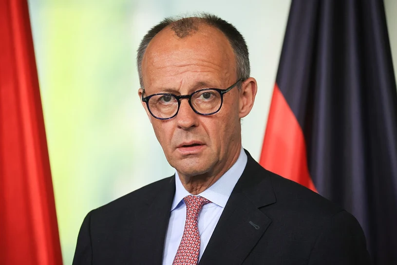 Kanclerz Niemiec ma spory kłopot. Przebił choćby niepopularnego Scholza
