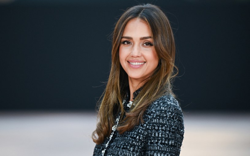 Może i grzeczna, ale na pewno nie nudna. Jessica Alba - kobieta sukcesu, żyjąca na własnych zasadach