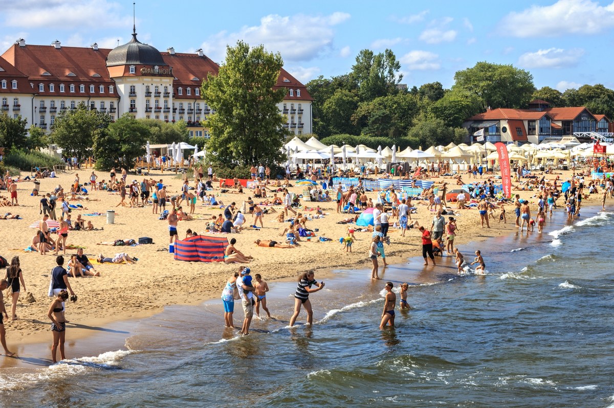 ​Tam w wakacje zarobisz najwięcej. Oto "najdroższe" stanowiska