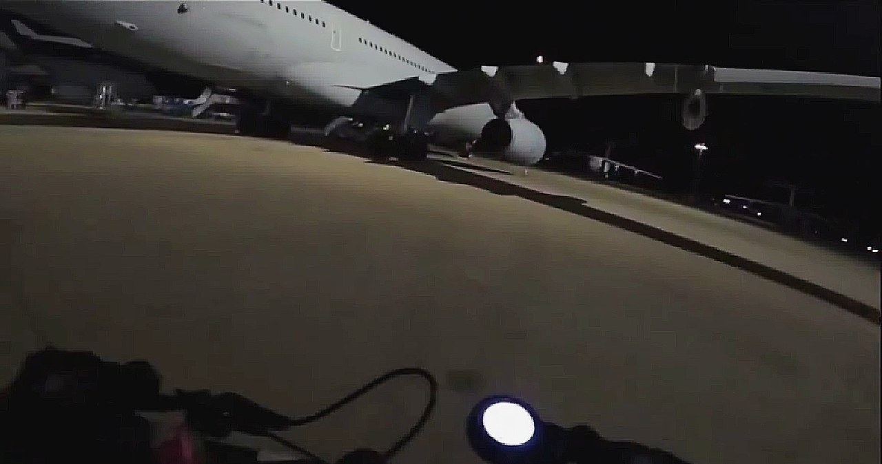 Aktywiści wdarli się do brytyjskiej bazy wojskowej. Uszkodzili dwa samoloty