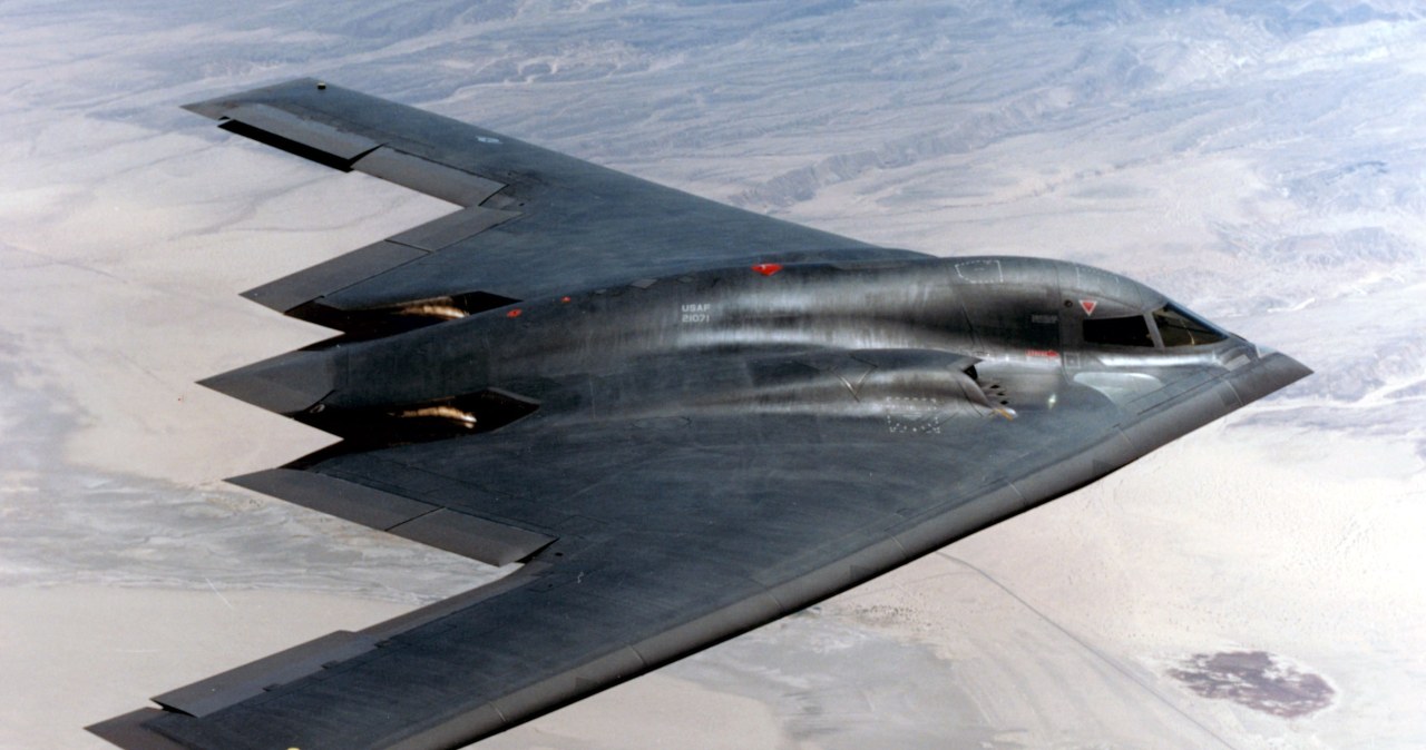 Bombowce stealth B-2. To one poleciały nad Iran