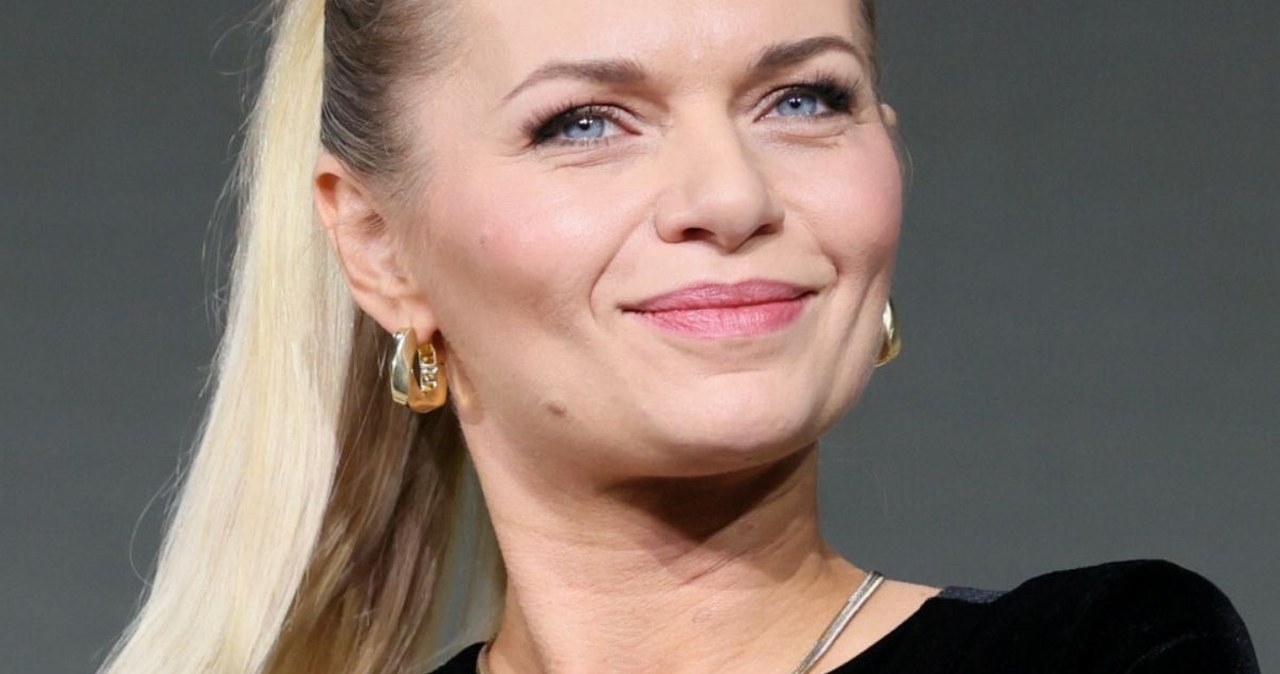 Wielka euforia w życiu Komarnickiej, Wygadała się tuż przed świętami