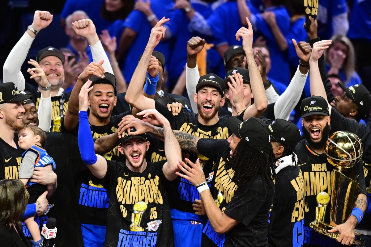 Tego nie było od dziewięciu lat - dopiero siódmy mecz rozstrzygnął losy finału NBA. Koszykarze Oklahoma City Thunder zdobyli tytuł, zwyciężając u siebie z ekipą Indiana Pacers 103:91 i wygrali serię play off 4-3.