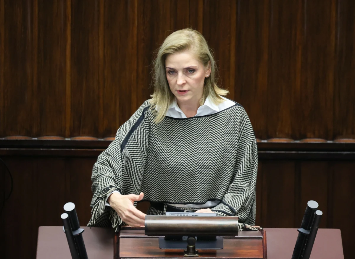 Joanna Mucha zrezygnowała z funkcji wiceministra edukacji narodowej. Jak ustalili dziennikarze RMF FM, jej dymisja wpłynęła już na biurko szefa rządu.