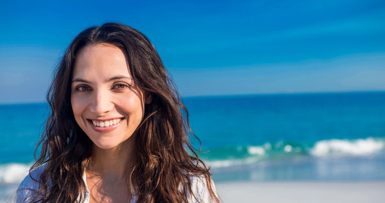 Grecka pielęgnacja po 40. Prosty składnik, który nadaje skórze blasku