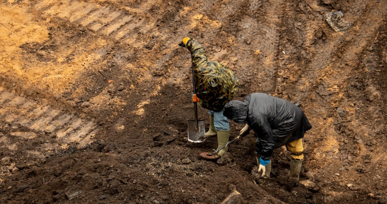 Ziemia nagle się otworzyła. Archeolodzy odkryli coś w zapadlisku