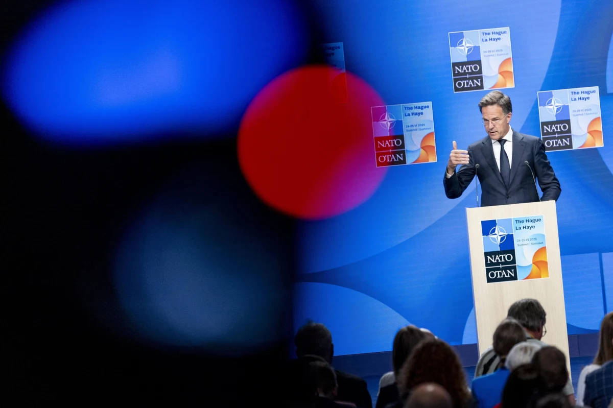 5 proc. PKB wydawanych na obronność będzie nowym celem państw NATO – poinformował w poniedziałek sekretarz generalny NATO Mark Rutte. Holender mówił o tym na konferencji prasowej w Hadze, dzień przed rozpoczęciem szczytu Sojuszu. Rutte wskazał, że w tym roku państwa członkowskie przekażą Ukrainie ponad 35 mld euro pomocy wojskowej.