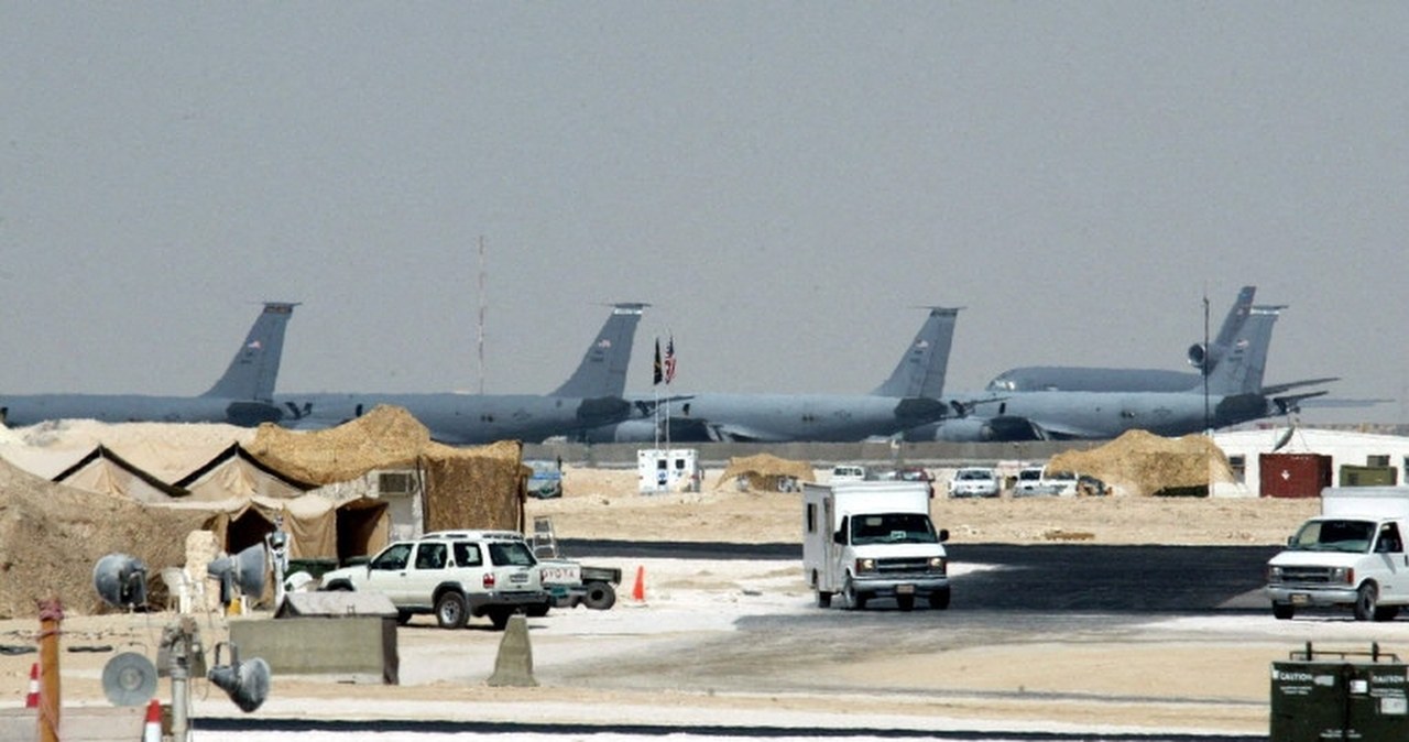 Media: Atak Iranu na bazy USA w Katarze. Odgłosy eksplozji