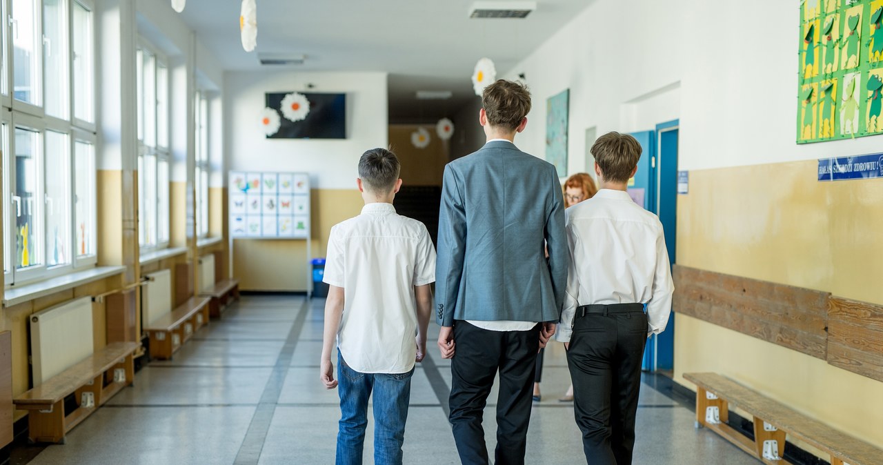 Znamy kalendarz roku szkolnego 2025/2026. Nie brakuje długich weekendów