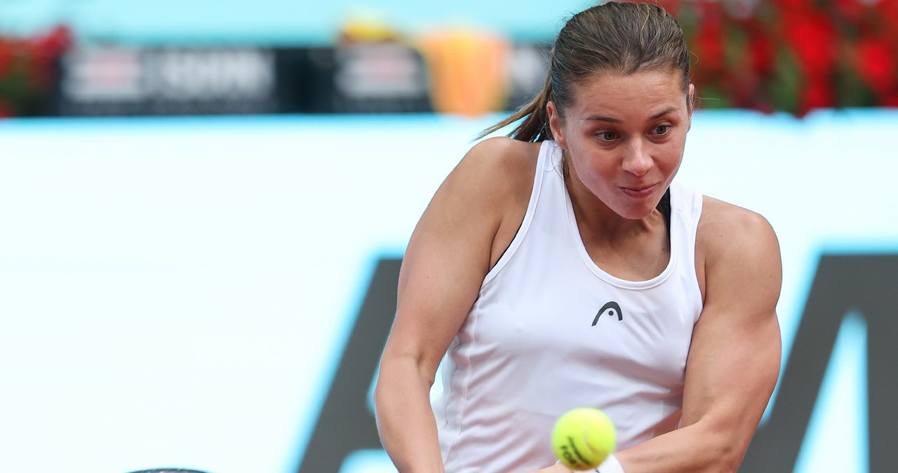 6:3 i odrobione straty Mai Chwalińskiej. Trzysetowy bój Polki o Wimbledon