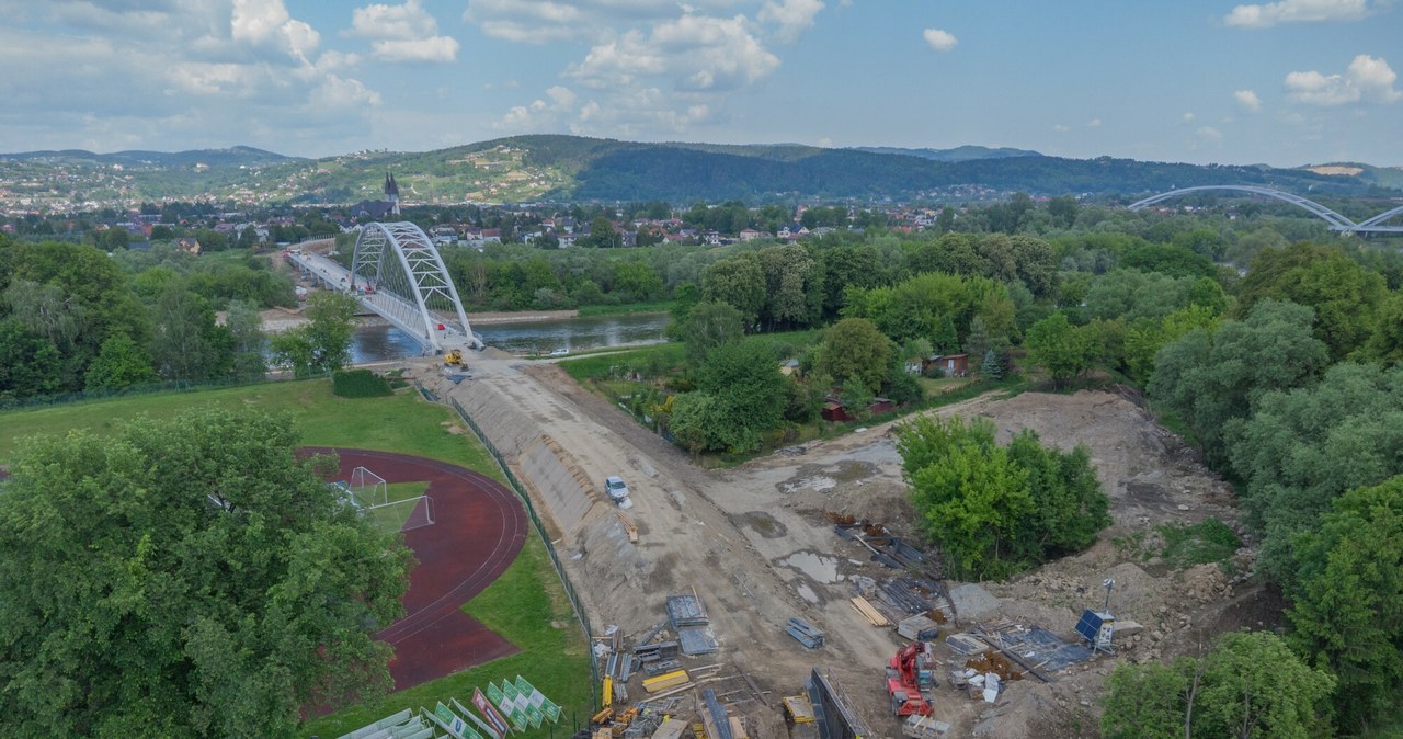Najdłuższy tunel kolejowy w Polsce. Drąży go chińskie monstrum