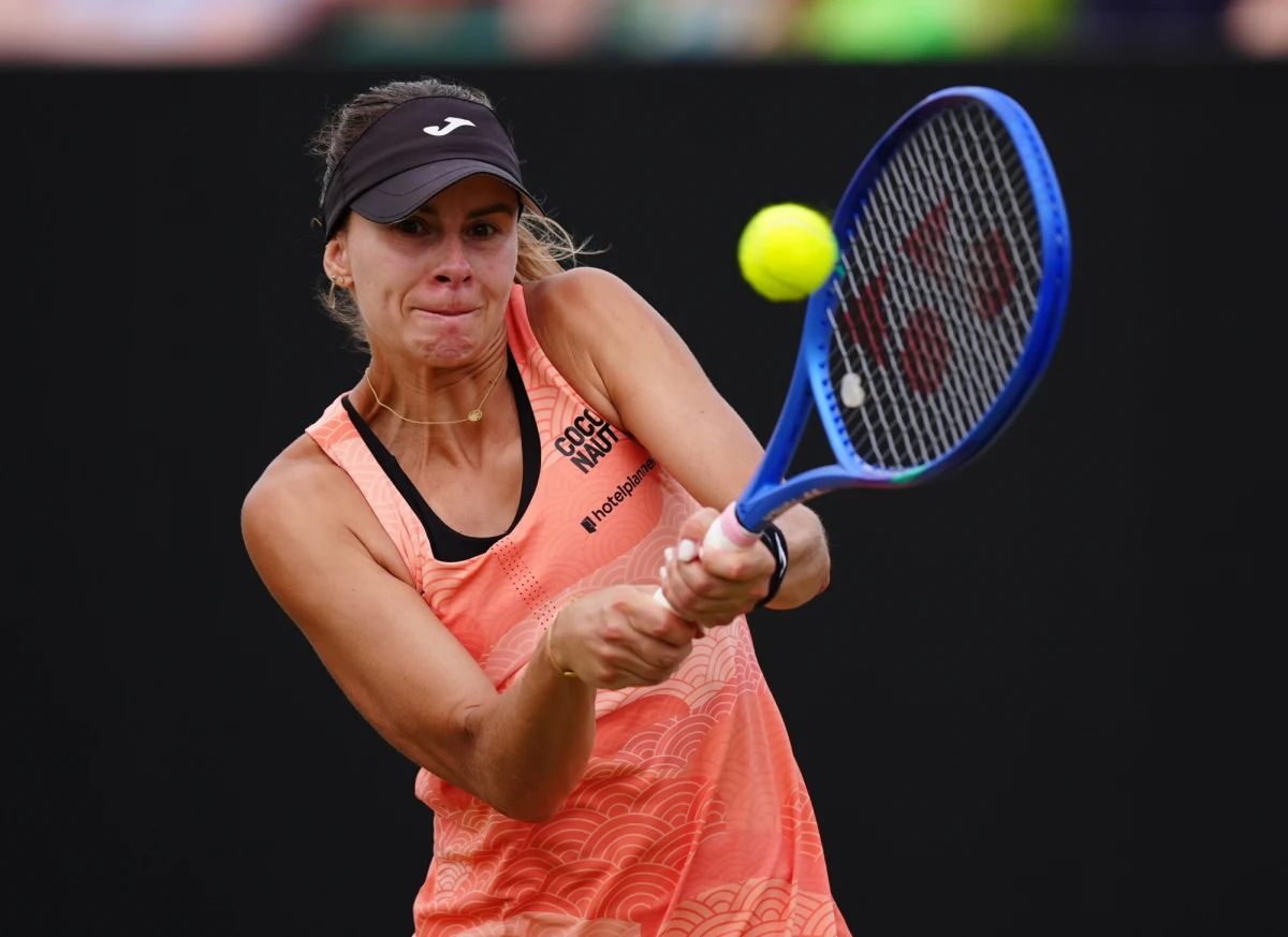 Magda Linette poddała mecz turnieju WTA rangi 500 na trawiastych kortach w Eastbourne z Ukrainką Dajaną Jastremską. Tym samym Polka odpadła w pierwszej rundzie.
