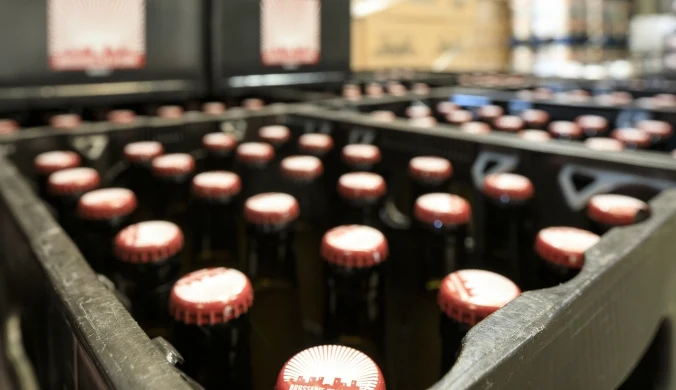 GIS ostrzega przed spożyciem napoju. "Ryzyko rozsadzenia butelki"