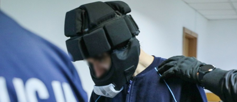 Po tragicznych wydarzeniach na Uniwersytecie Warszawskim zdecydowane kroki w kierunku poprawy bezpieczeństwa podjęły władze Uniwersytetu Gdańskiego. Na jednym z wydziałów pojawiły się miotacze gazu, zainstalowano również system antynapadowy, a uczelnia podpisała porozumienie o współpracy z pomorską policją.