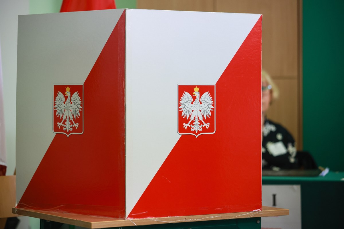 Przeliczono głosy w warszawskiej komisji. Zaskakujący wynik
