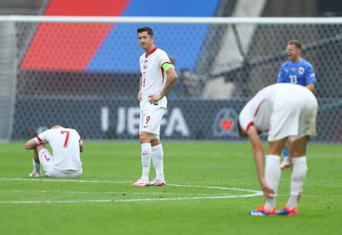 Kto zostanie następcą Michała Probierza w roli selekcjonera reprezentacji Polski? Prezes PZPN Cezary Kulesza przyznał, że związek zamierza jak najszybciej wybrać nowego szkoleniowca. Z grona kandydatów ubył w środę Maciej Skorża.