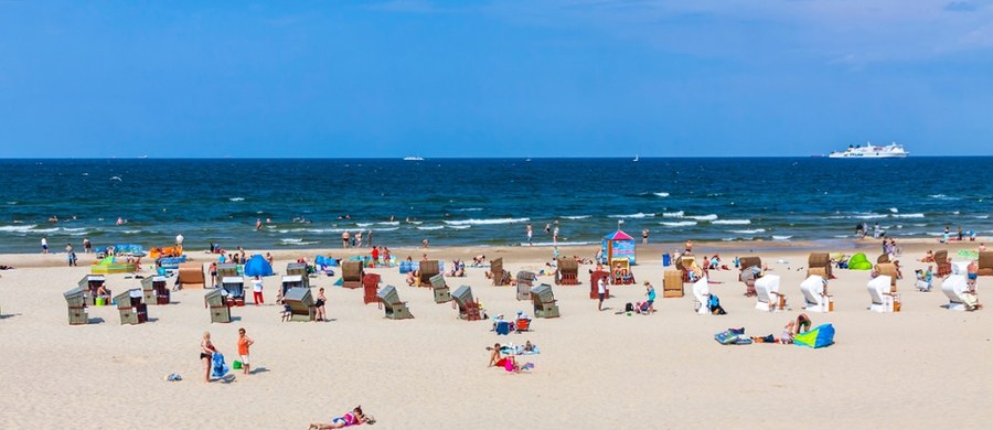 Świnoujście znów bezkonkurencyjne! To właśnie tutaj znajduje się najlepsza plaża w Polsce - wynika z najnowszego "Rankingu plaż 2025". Szeroka, czysta, z ciepłą wodą i atrakcjami dla każdego - od rodzin z dziećmi po fanów sportów wodnych. Eksperci i internauci zgodnie przyznali Świnoujściu tytuł Plaży Roku już po raz dwunasty.