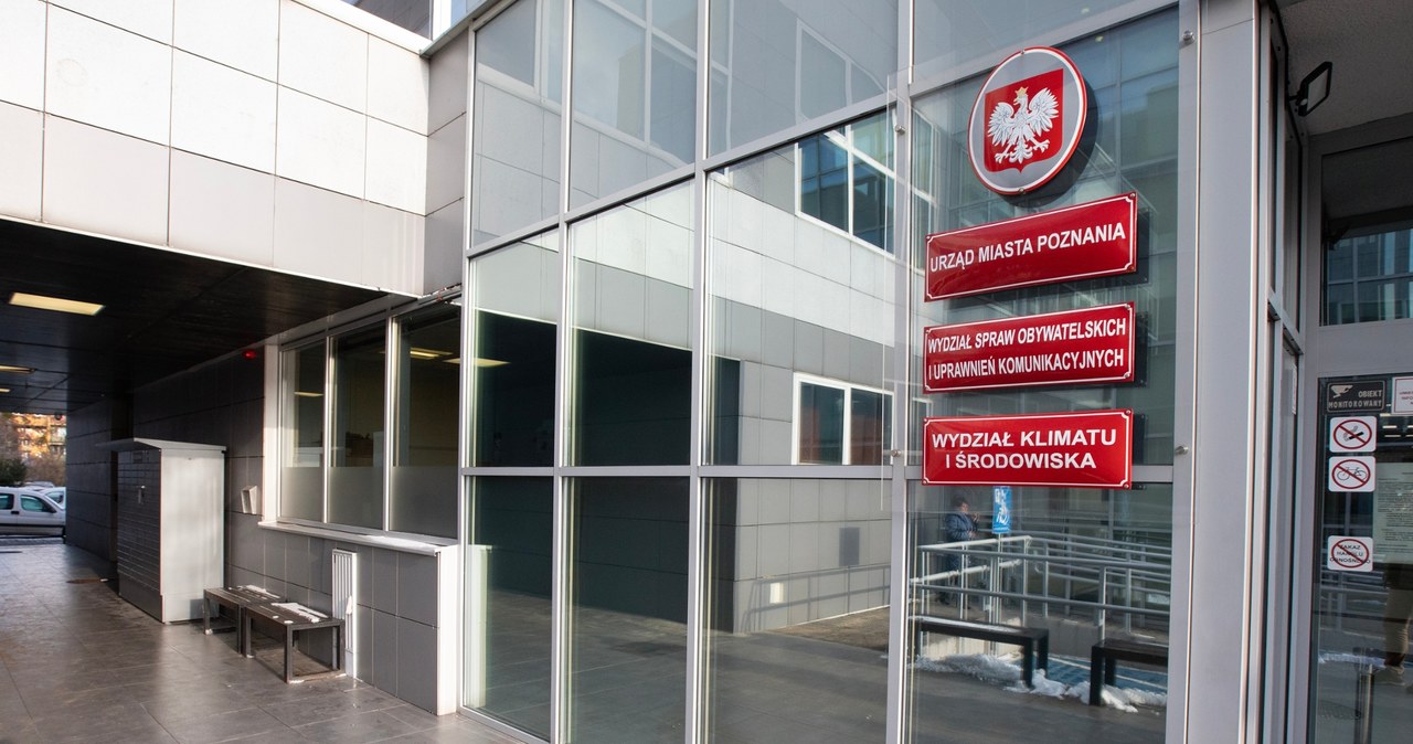 Żądają 450 zł podwyżki dla pracowników urzędu miasta. "Ci ludzie żyją coraz biedniej"