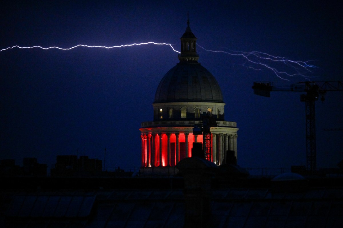 Ofiary potężnych nawałnic we Francji. Nie żyje 12-latek