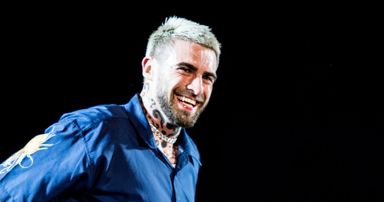 Miał pożegnać się ze sceną. Teraz do sieci trafiło nowe nagranie