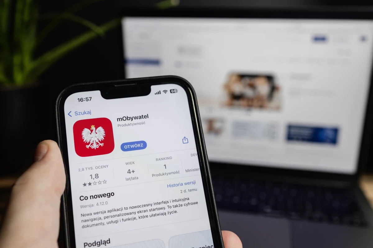 Będzie nowa funkcja w aplikacji mObywatel. Od 1 lipca będzie w niej dostępna mobilna legitymacja studenta. 