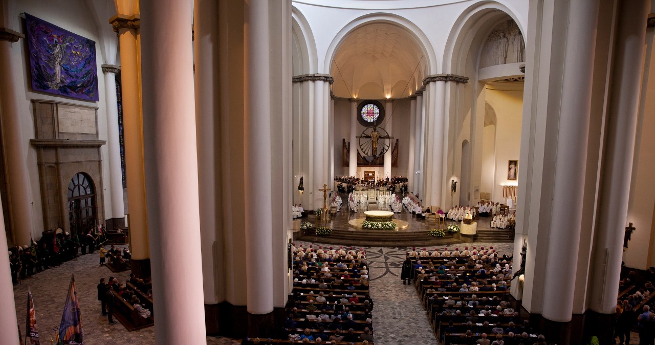 3 lipca warto udać się na mszę. Jakie wydarzenie wspomina wówczas Kościół?