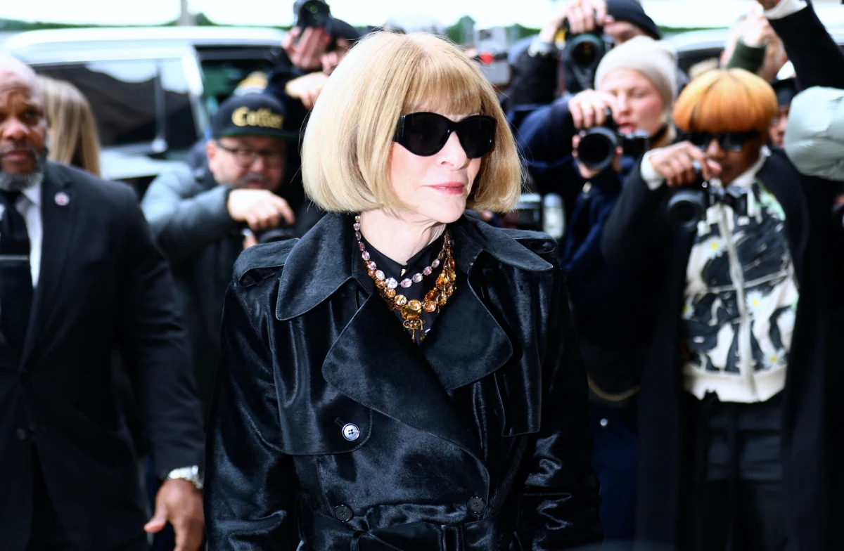 Anna Wintour rezygnuje ze stanowiska redaktor naczelnej amerykańskiego "Vogue'a" po 37 latach - tę sensacyjną informację podał "New York Post". "To koniec pewnej ery w świecie mody" - nie kryją dziennikarze.