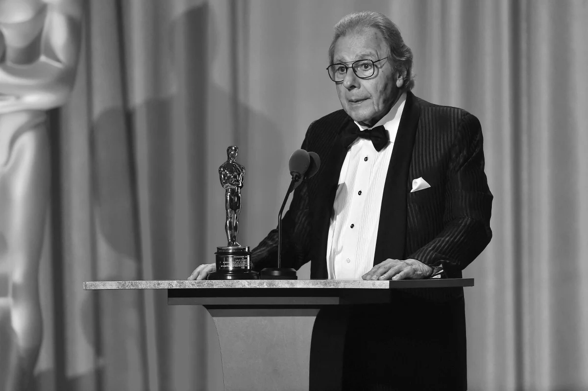 W wieku 93 lat zmarł Lalo Schifrin - argentyński kompozytor, pianista i dyrygent. To on stworzył m.in. motyw muzyczny, który najpierw stał się wizytówką serialu "Mission: Impossible", a potem filmów z tej serii. 