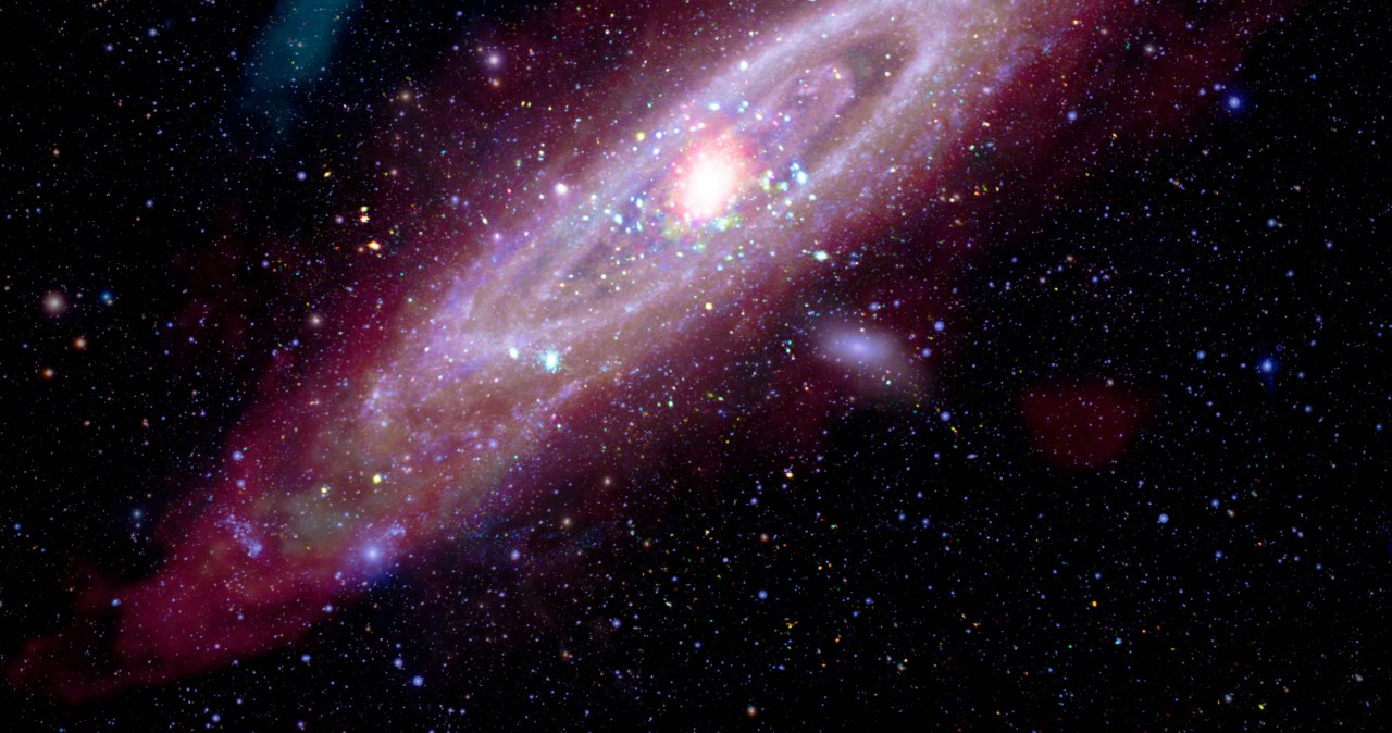 Galaktyka Andromedy, jakiej nie znamy. Prezent od NASA