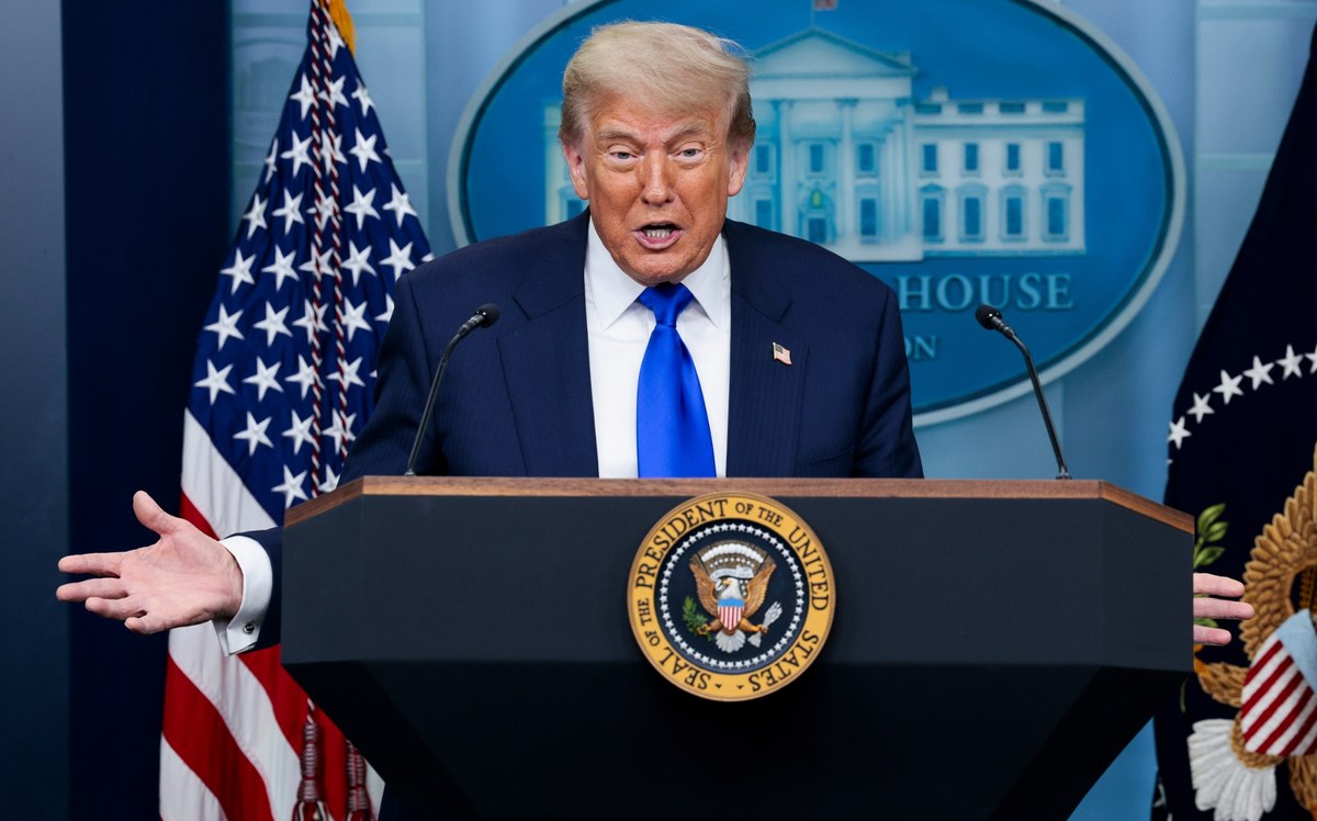 Donald Trump zrywa negocjacje "ze skutkiem natychmiastowym"