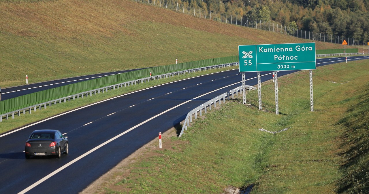 Kiedy można 120, a kiedy tylko 100? Ten szczegół decyduje o mandacie