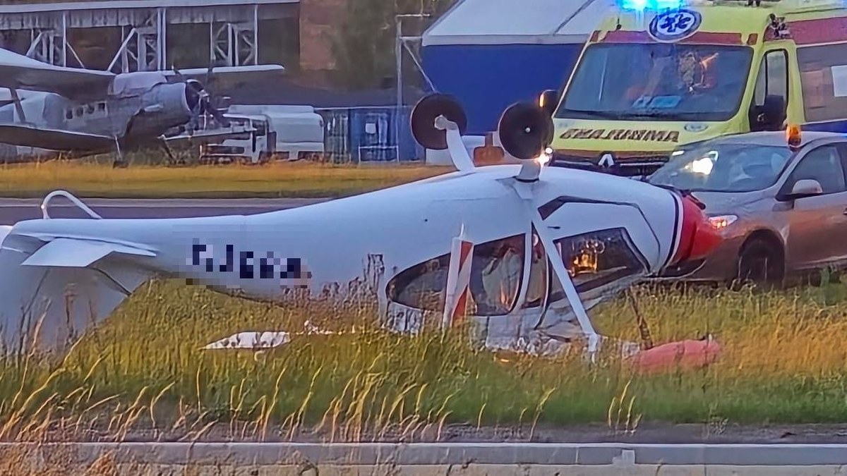 Awionetka na dachu! Incydent na lotnisku aeroklubu